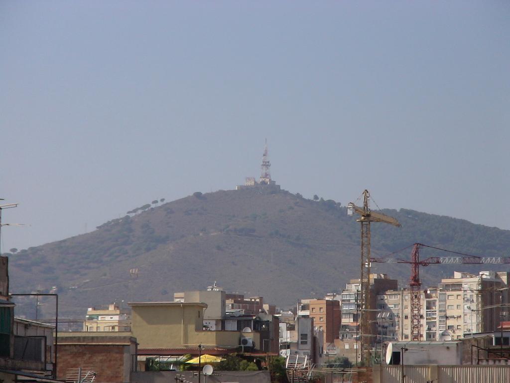 Apartament Fira L'Hospitalet de Llobregat Exteriör bild